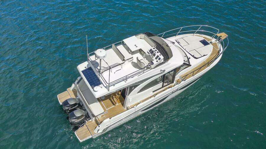 AGAPI 36ft Beneteau Yacht For Sale