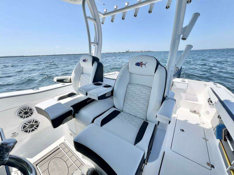 33ft Crevalle Yacht For Sale