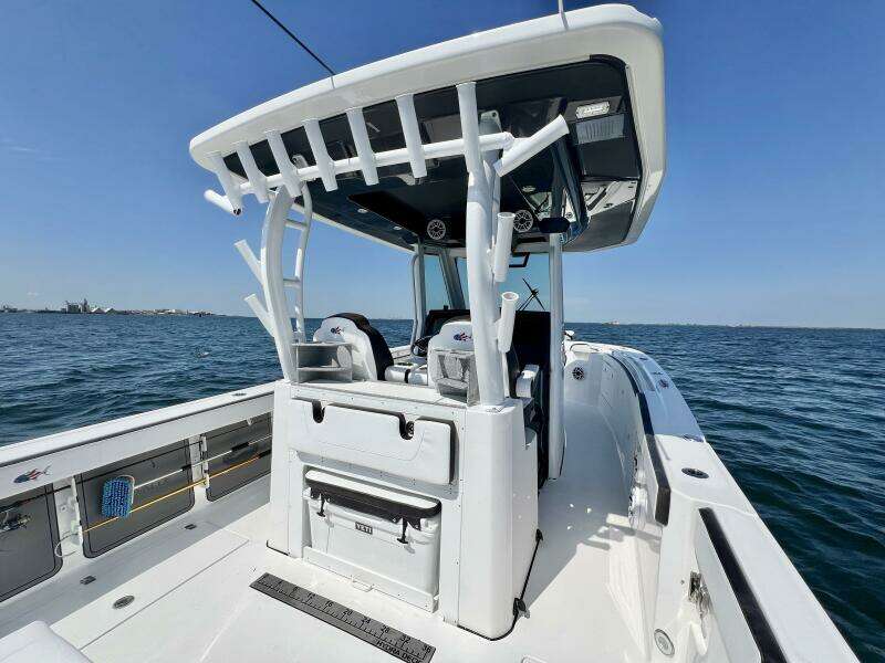 33ft Crevalle Yacht For Sale