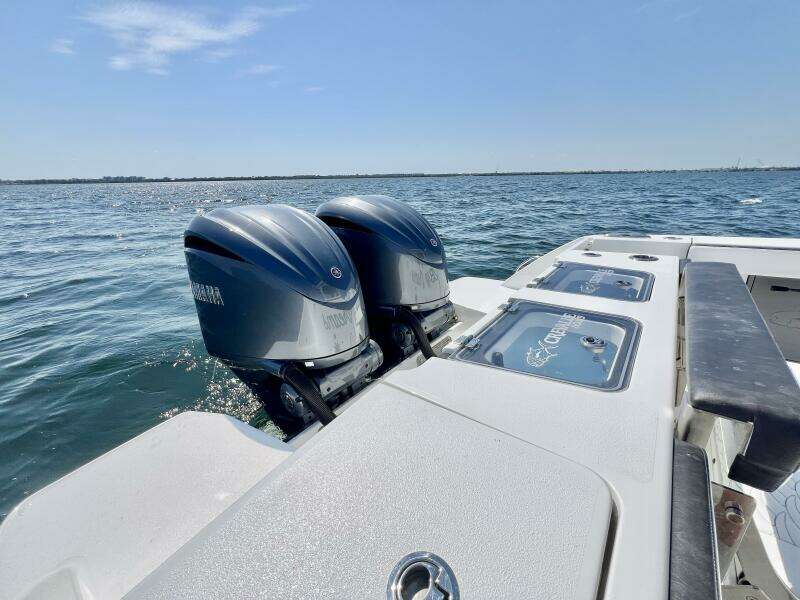 33ft Crevalle Yacht For Sale