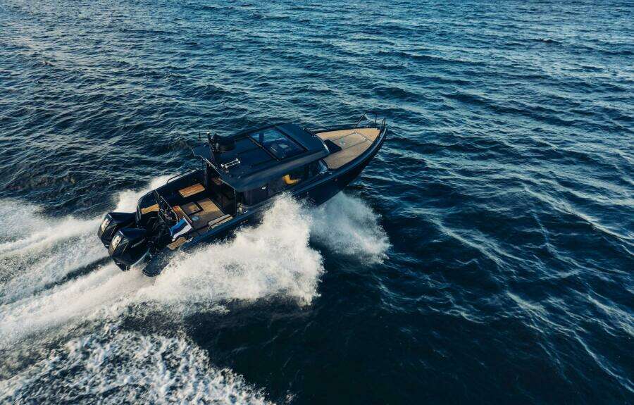 AGAPI 30ft XO Boats Yacht For Sale