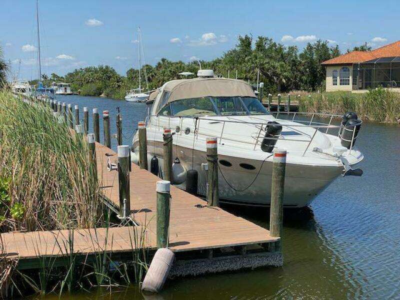 38ft Sea Ray Yacht For Sale