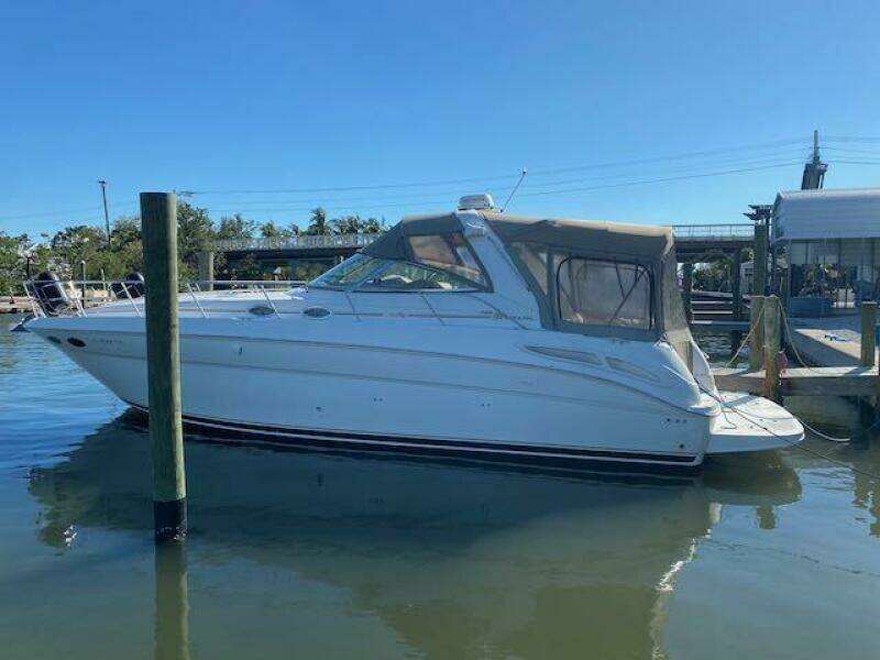 38ft Sea Ray Yacht For Sale