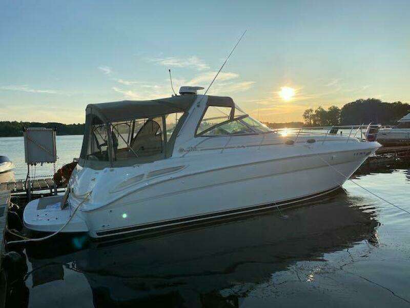 38ft Sea Ray Yacht For Sale