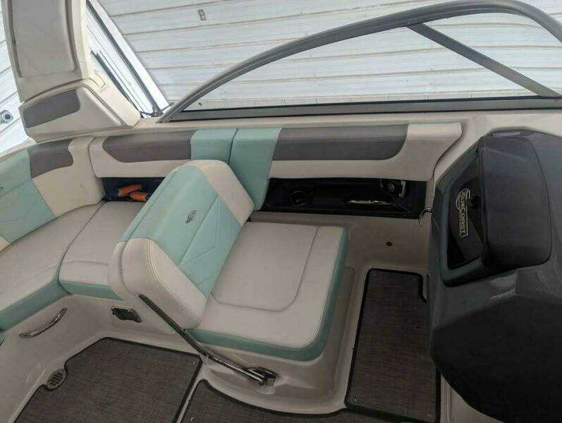 23ft Chaparral Yacht For Sale