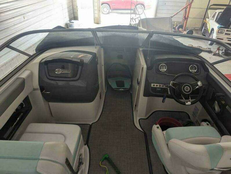 23ft Chaparral Yacht For Sale