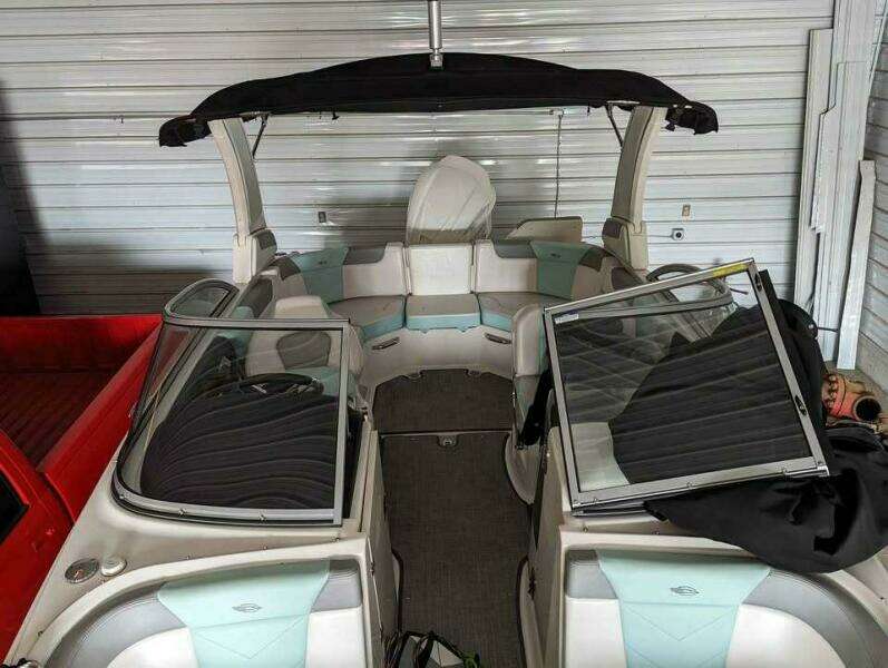 23ft Chaparral Yacht For Sale