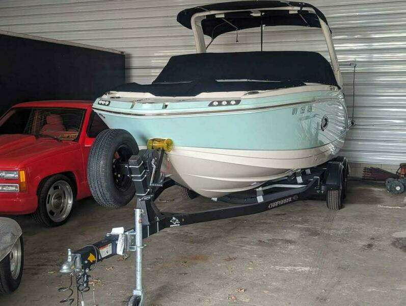23ft Chaparral Yacht For Sale