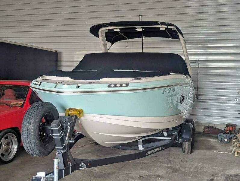 23ft Chaparral Yacht For Sale