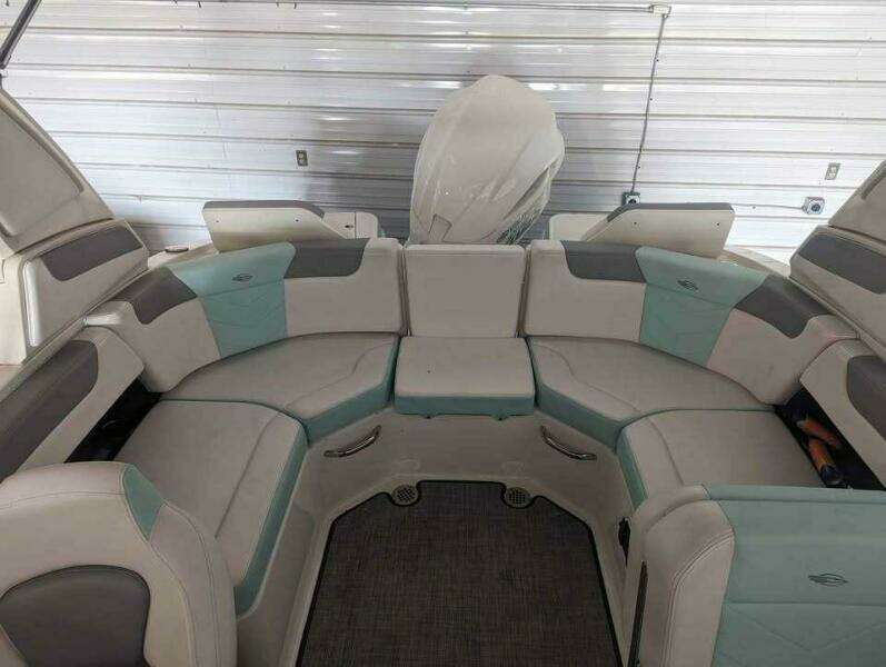 23ft Chaparral Yacht For Sale