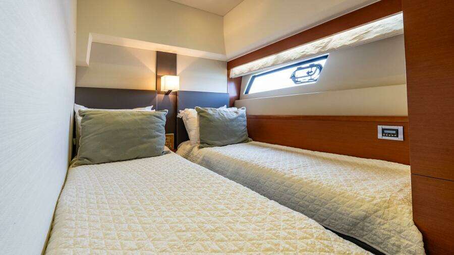 Passion Play 55ft Prestige Yacht For Sale