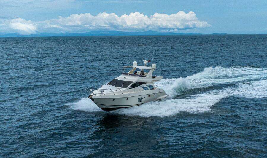 2007 Azimut 55 