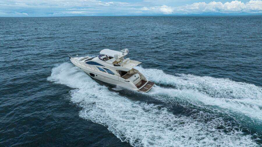 2007 Azimut 55 