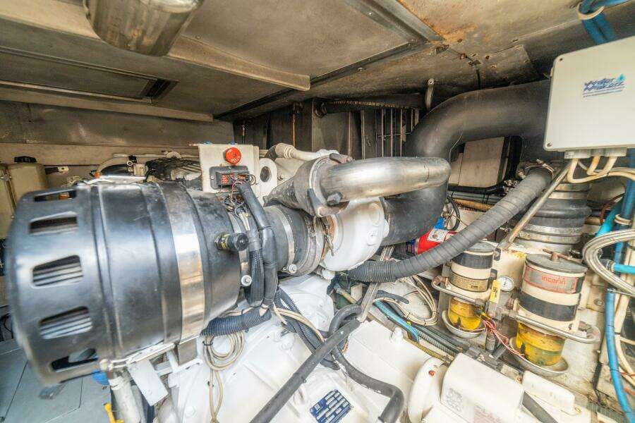 2007 Azimut 55 
