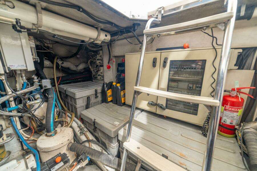 2007 Azimut 55 
