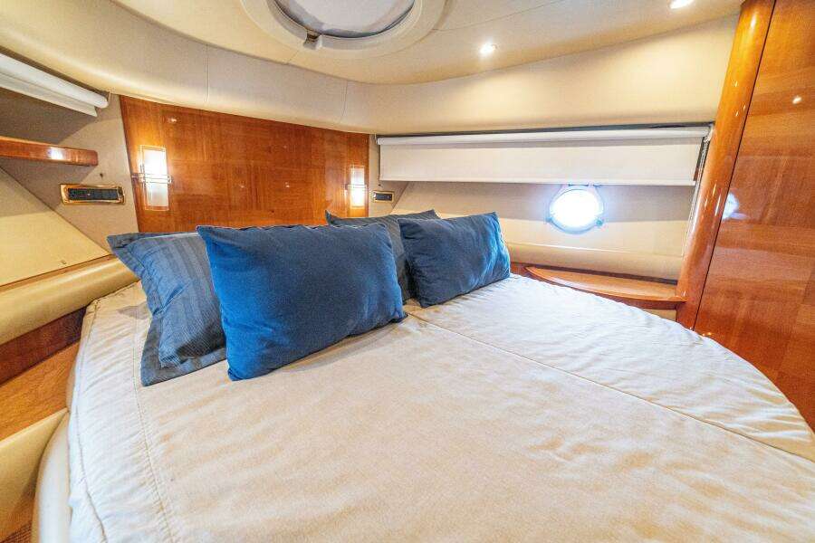 2007 Azimut 55 