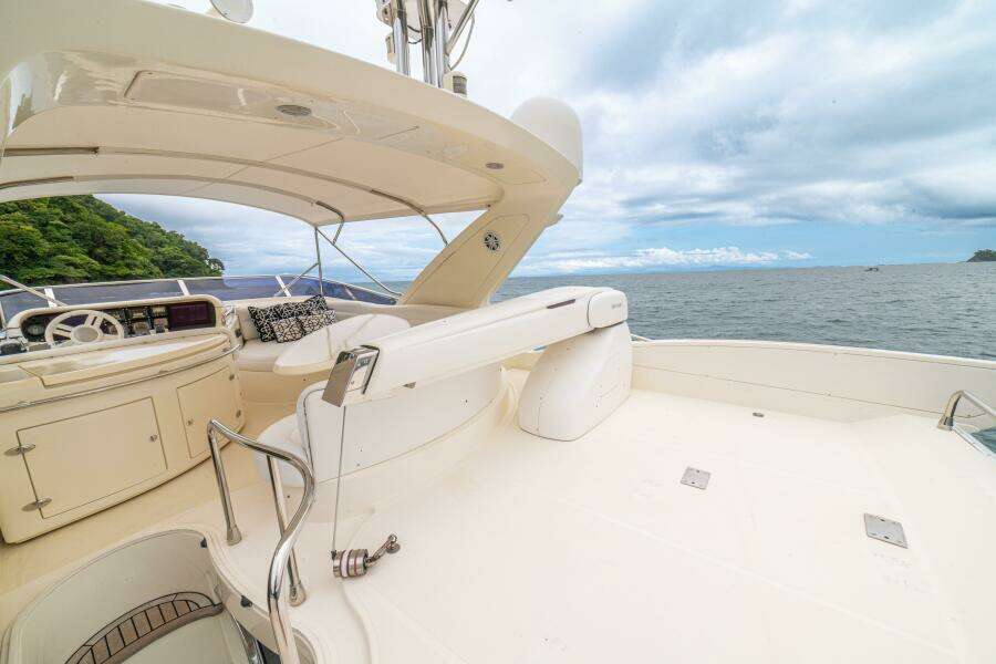 2007 Azimut 55 