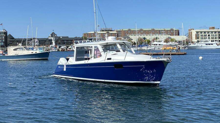 38ft MJM Yacht For Sale