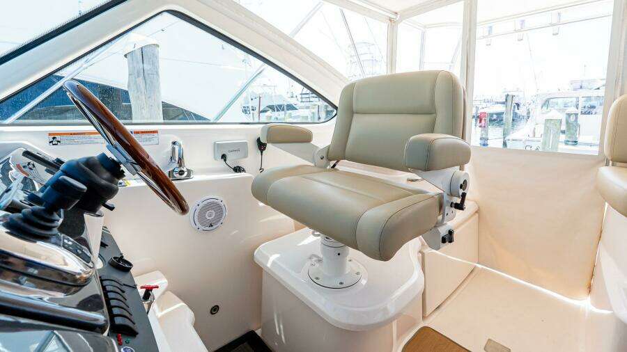 Buona Fortuna 43ft Tiara Yachts Yacht For Sale