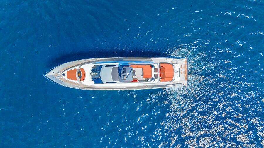 92ft Lazzara Yachts Yacht For Sale