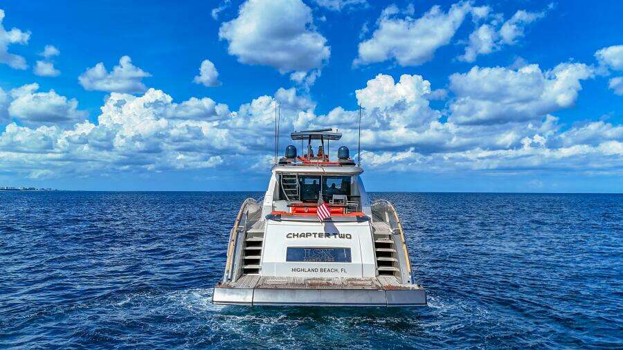 92ft Lazzara Yachts Yacht For Sale