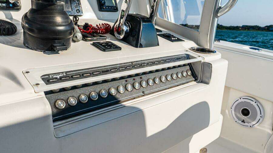 Blue Eyes 33ft Invincible Yacht For Sale