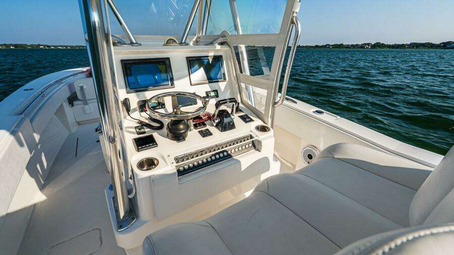 Blue Eyes 33ft Invincible Yacht For Sale