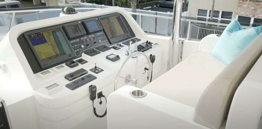 LOLA T 101ft Hargrave Yacht For Sale