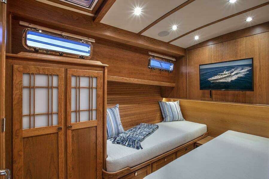 58ft Sabre Yacht For Sale