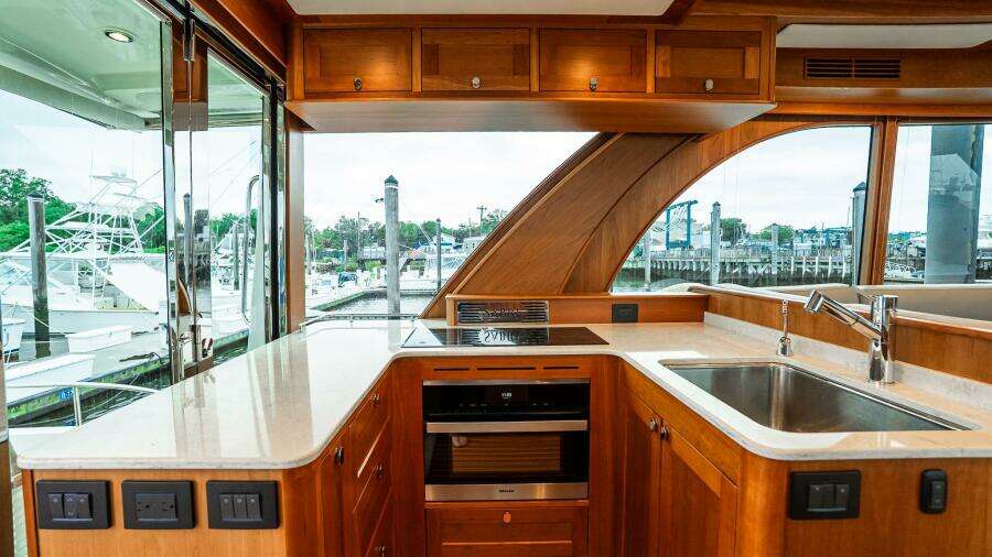 58ft Sabre Yacht For Sale