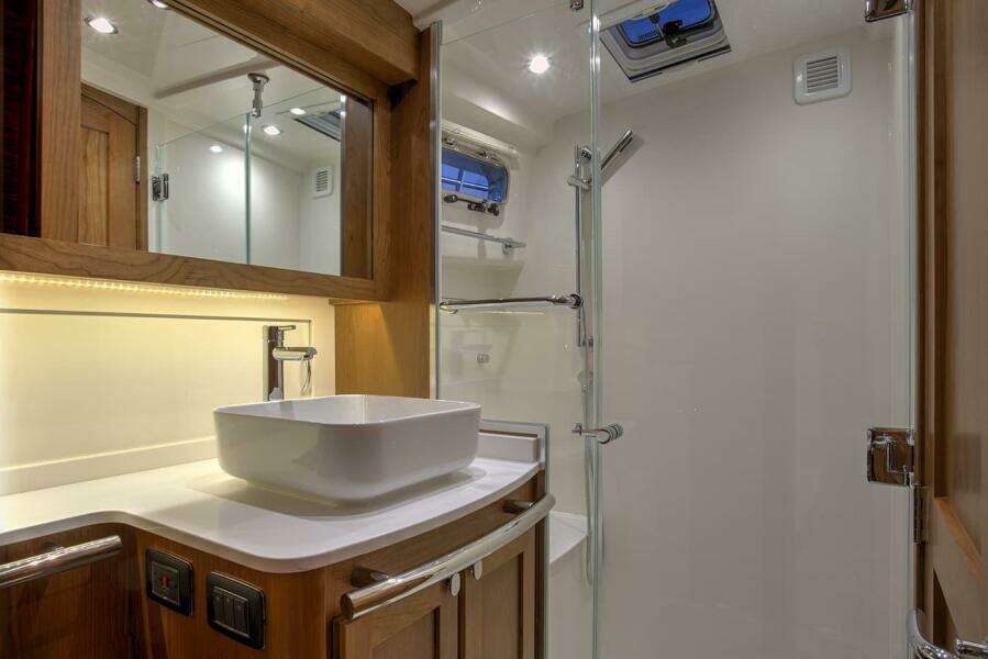 58ft Sabre Yacht For Sale