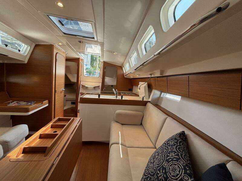 38ft X Yachts Yacht For Sale