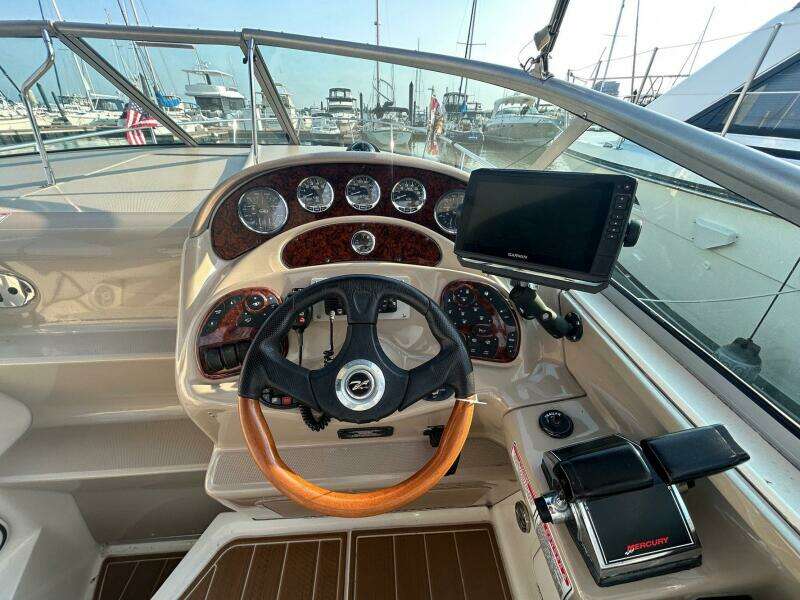 Sharkuterie 28ft Sea Ray Yacht For Sale