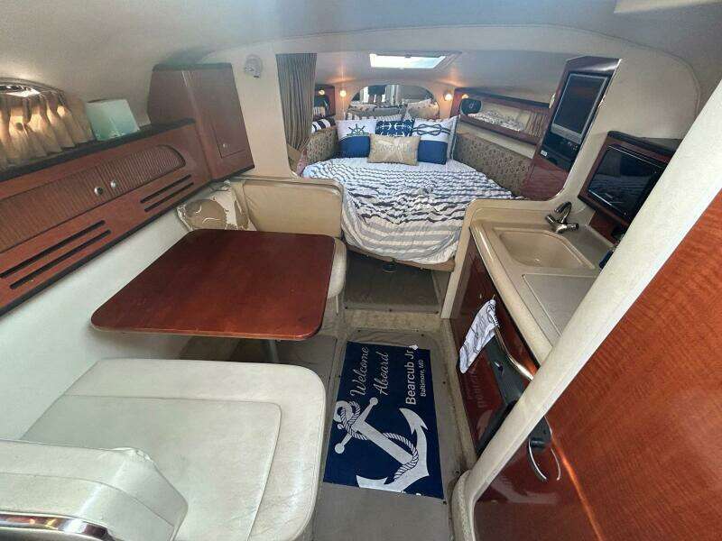 Sharkuterie 28ft Sea Ray Yacht For Sale