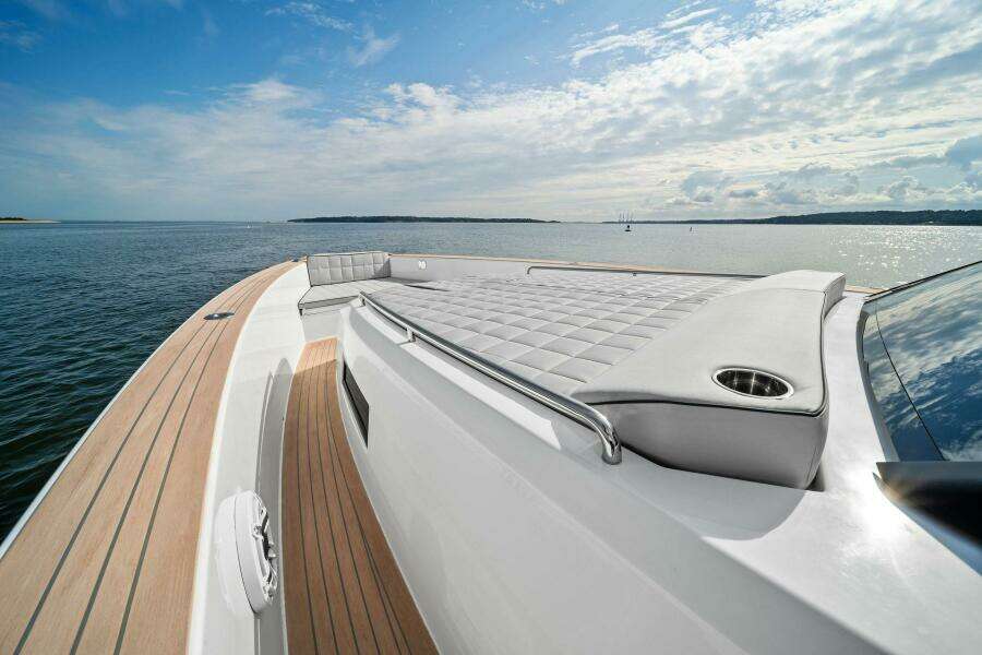 LADY DI 43ft Pardo Yachts Yacht For Sale