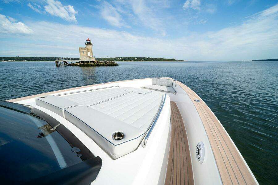 LADY DI 43ft Pardo Yachts Yacht For Sale
