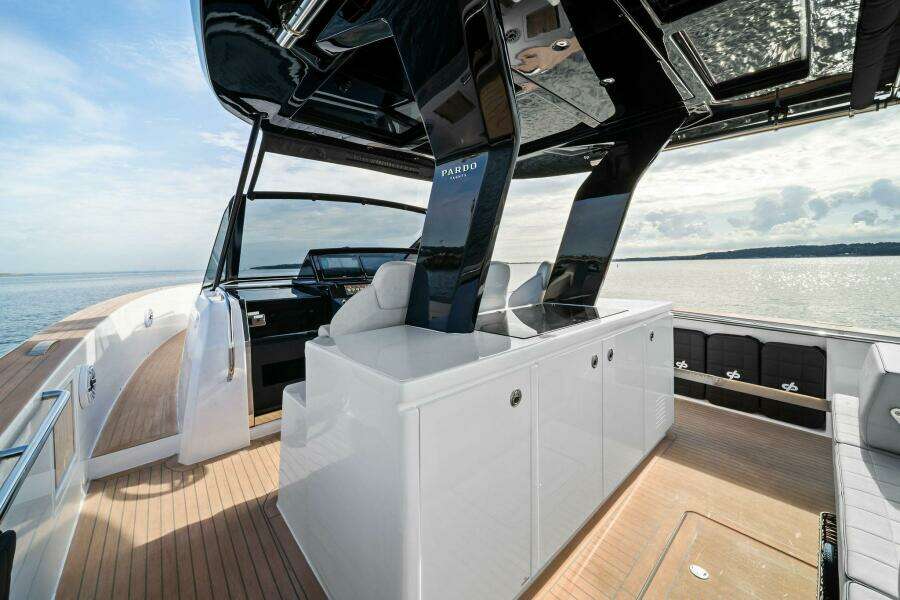 LADY DI 43ft Pardo Yachts Yacht For Sale