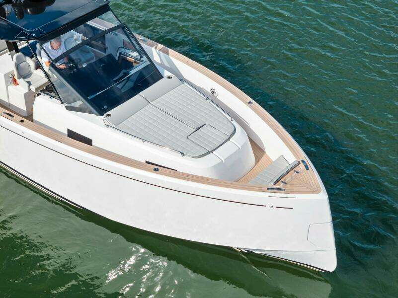 LADY DI 43ft Pardo Yachts Yacht For Sale