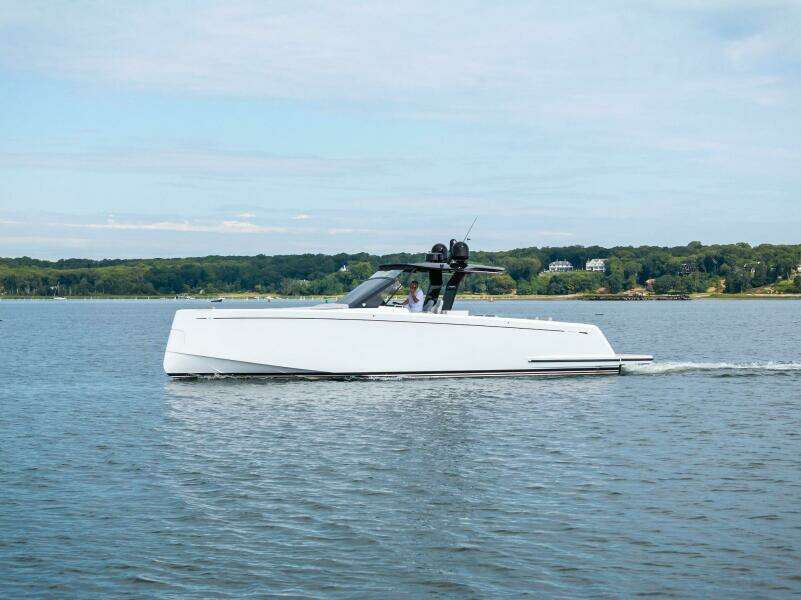 LADY DI 43ft Pardo Yachts Yacht For Sale
