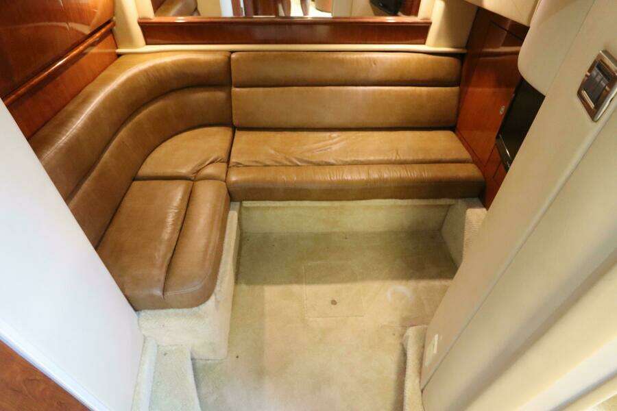 42ft Sea Ray Yacht For Sale