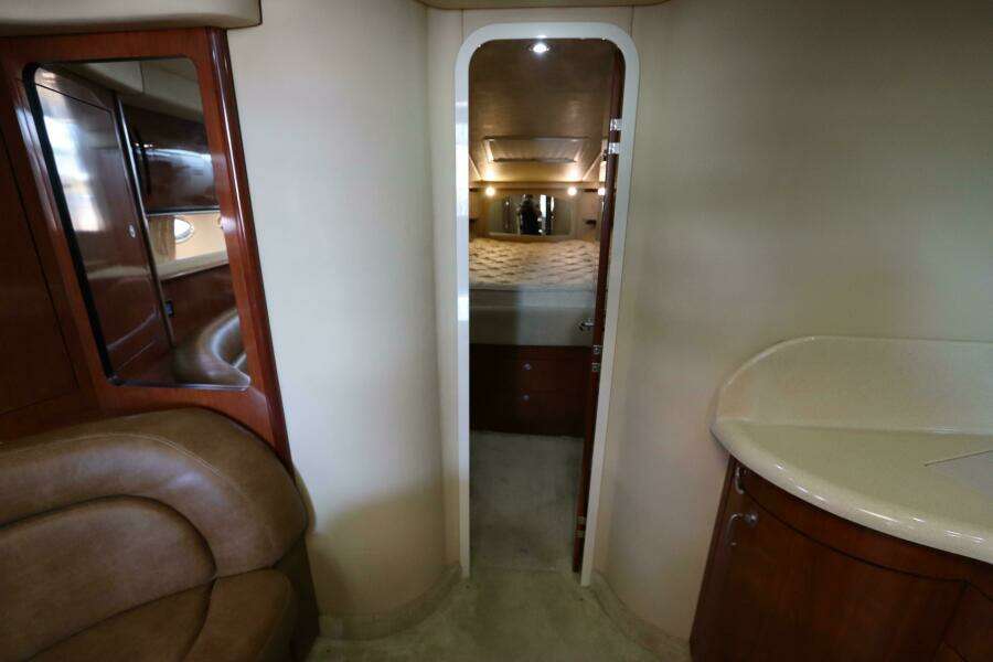 42ft Sea Ray Yacht For Sale