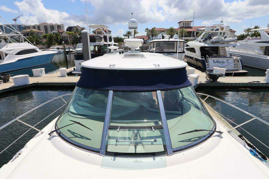 42ft Sea Ray Yacht For Sale