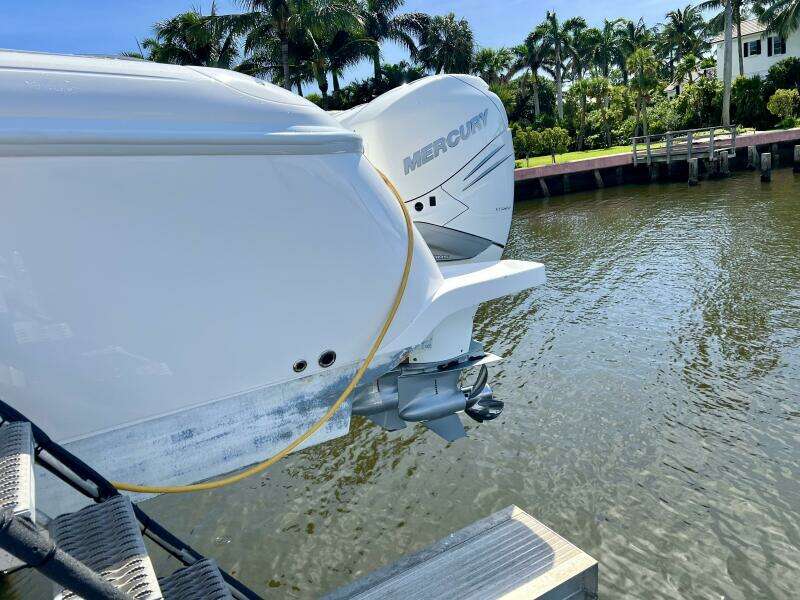 40ft Intrepid Yacht For Sale