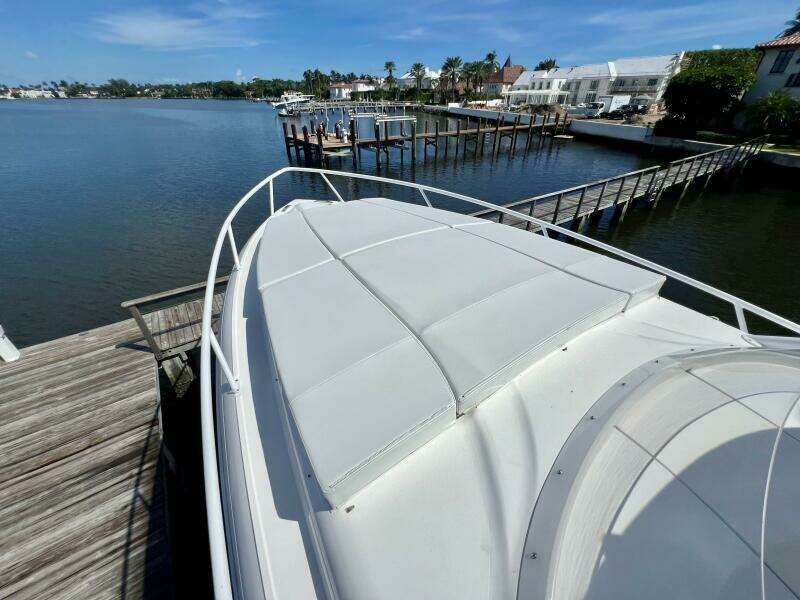 40ft Intrepid Yacht For Sale