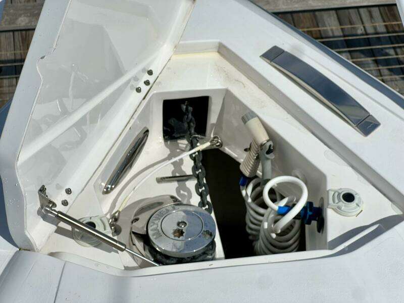40ft Intrepid Yacht For Sale
