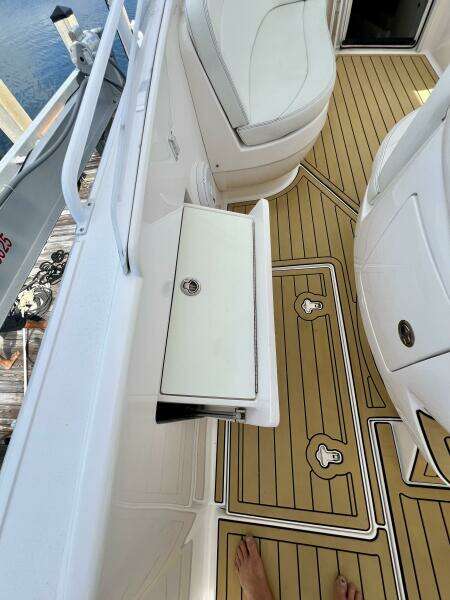 40ft Intrepid Yacht For Sale