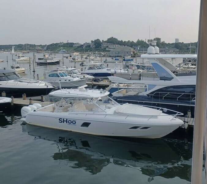 40ft Intrepid Yacht For Sale