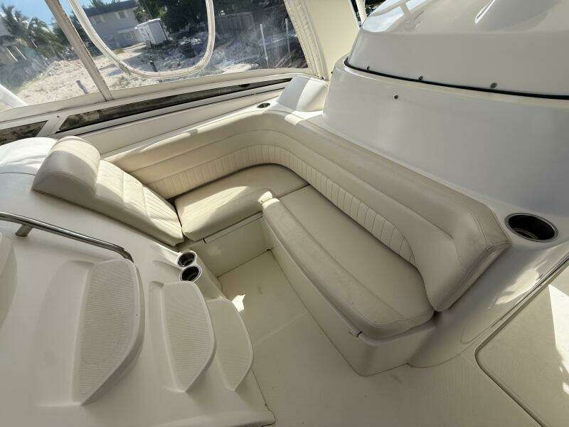 Lady Lure 35ft Hydra Sports Yacht For Sale