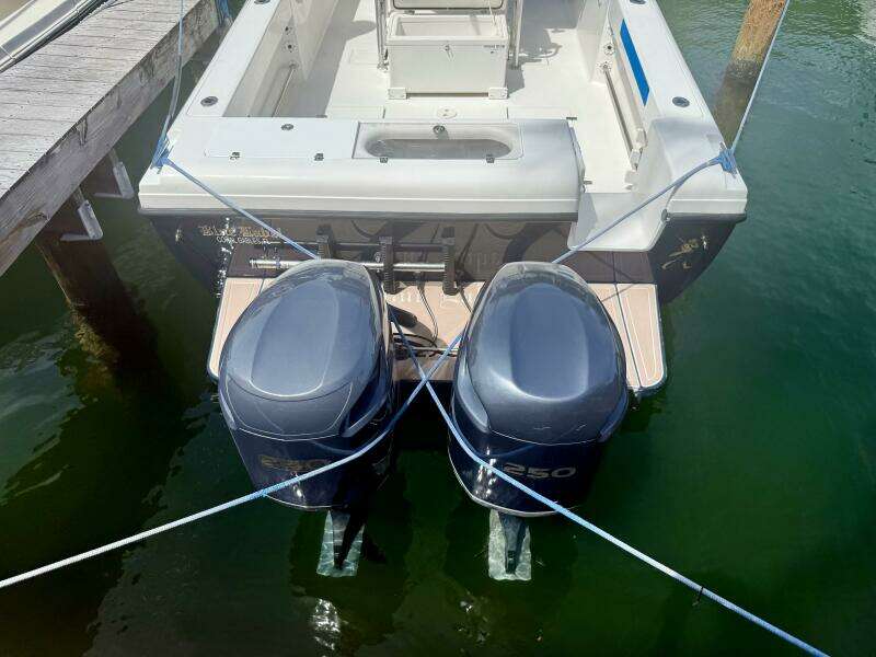28ft Bluewater Yacht For Sale