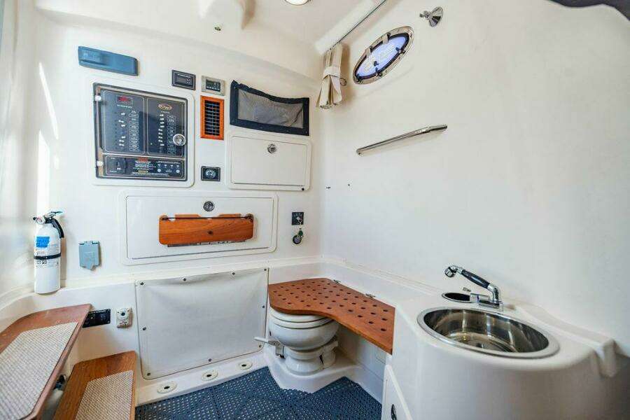 Poco A Poco III 33ft Grady White Yacht For Sale